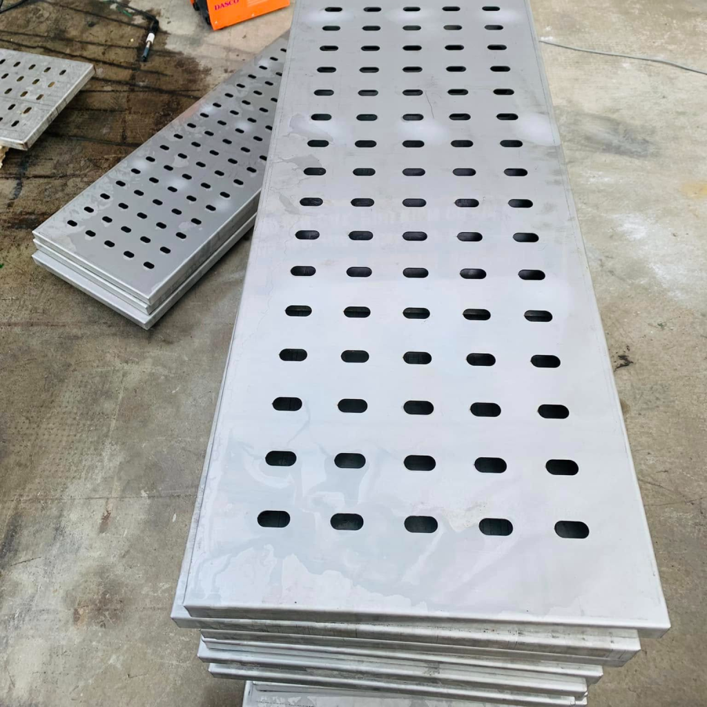 Địa Chỉ Gia Công Đột CNC Theo Yêu Cầu Uy Tín