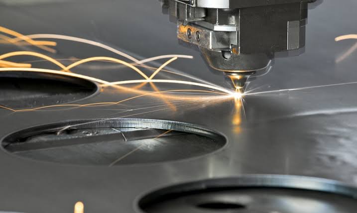 Vì Sao Nên Chọn Trường Vinh Laser