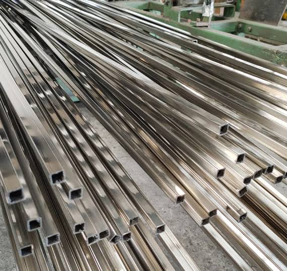 Ứng dụng của gia công cắt laser ống inox